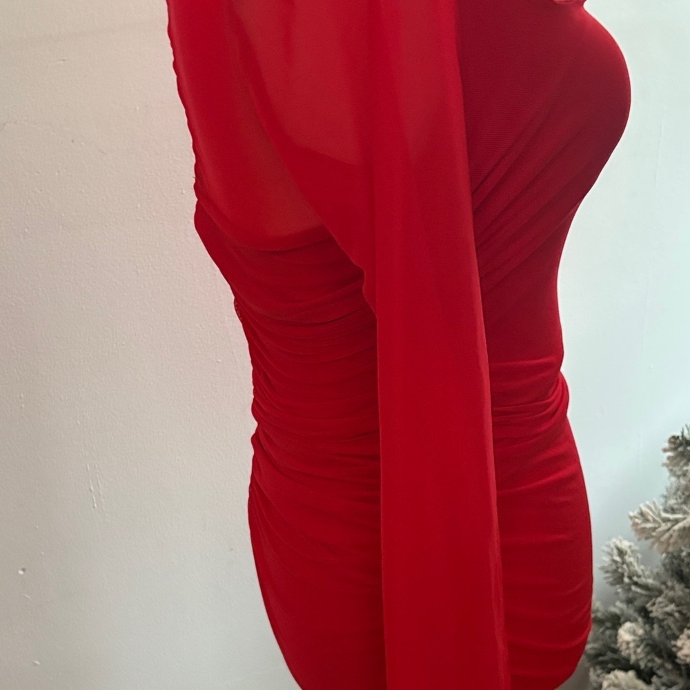 Elegant Red Mini Dress - Picture 3 of 5
